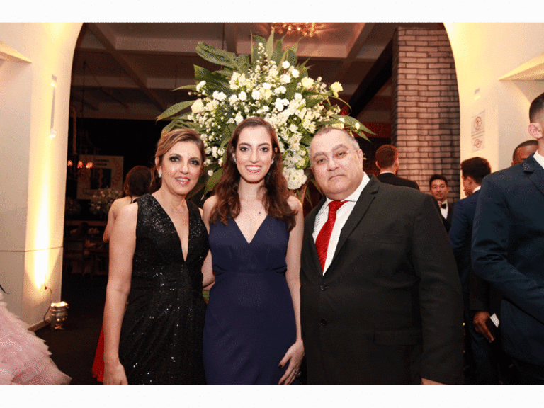 MED.FAC.gif-FOTO