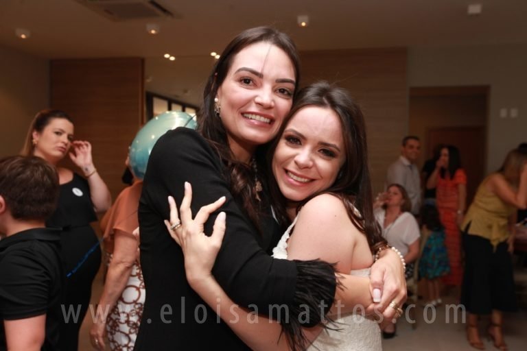 resized_CHÁ REV. MARINA E CRIS (231)