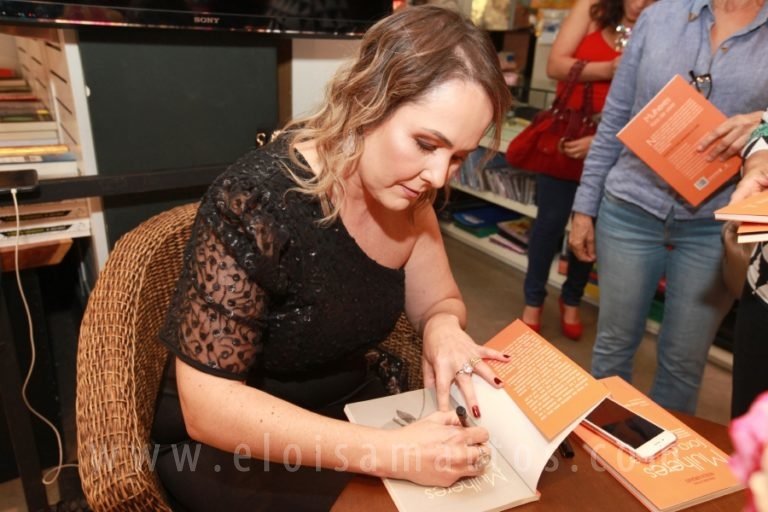 resized_ELOISA MATTOS (31)