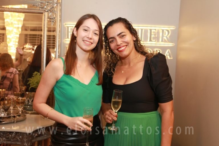 resized_FRONTIER-ELOISA MATTOS (55)