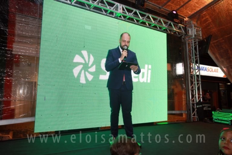 ELO (49)