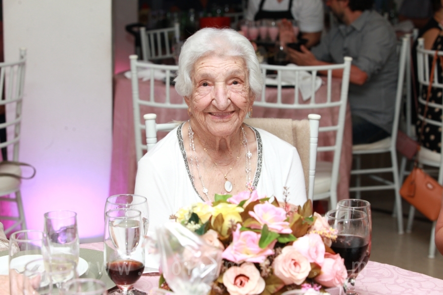 ANIVERSÁRIO DE 100 ANOS DE DONA ZAÍRA DIAS - Eloisa Mattos