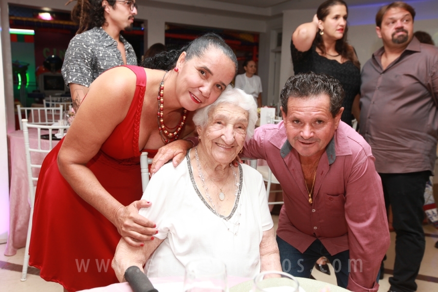 ANIVERSÁRIO DE 100 ANOS DE DONA ZAÍRA DIAS - Eloisa Mattos