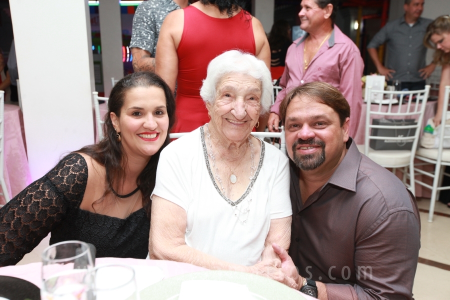 ANIVERSÁRIO DE 100 ANOS DE DONA ZAÍRA DIAS - Eloisa Mattos