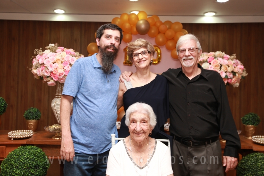 ANIVERSÁRIO DE 100 ANOS DE DONA ZAÍRA DIAS - Eloisa Mattos