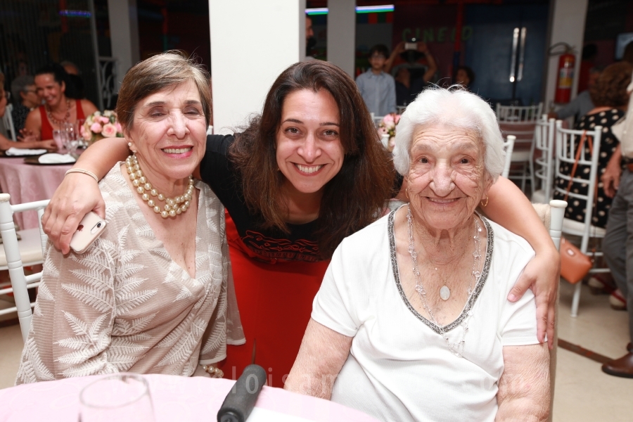 ANIVERSÁRIO DE 100 ANOS DE DONA ZAÍRA DIAS - Eloisa Mattos