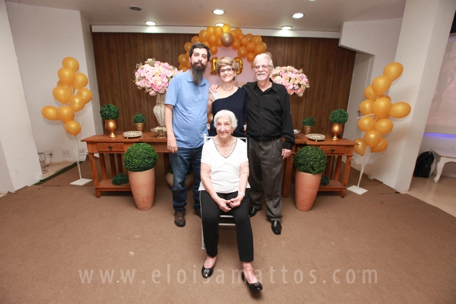 ANIVERSÁRIO DE 100 ANOS DE DONA ZAÍRA DIAS - Eloisa Mattos