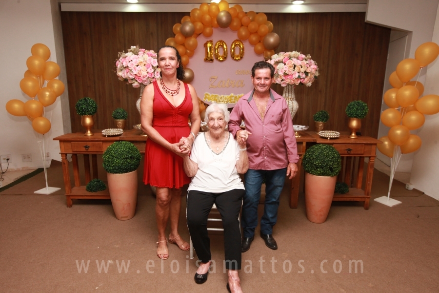 ANIVERSÁRIO DE 100 ANOS DE DONA ZAÍRA DIAS - Eloisa Mattos