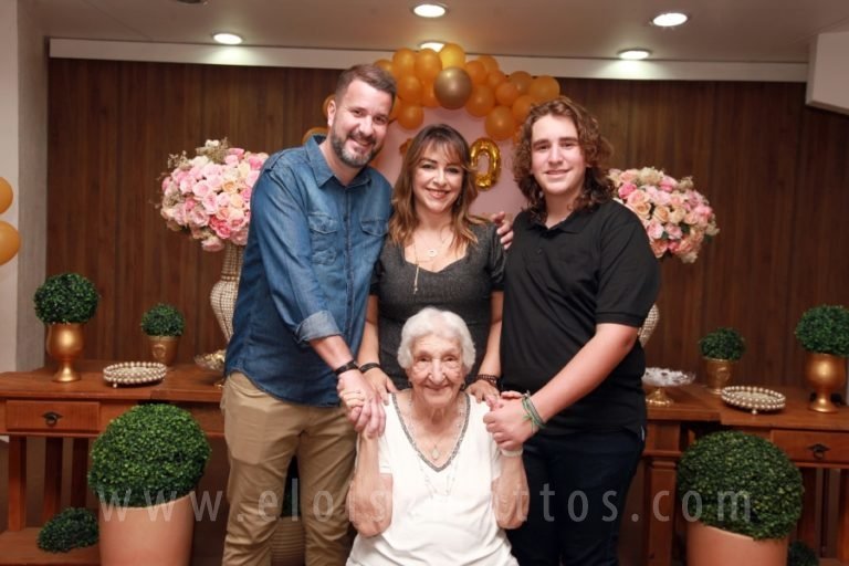 resized_ZAIRA100-ELOMATTOS (19)