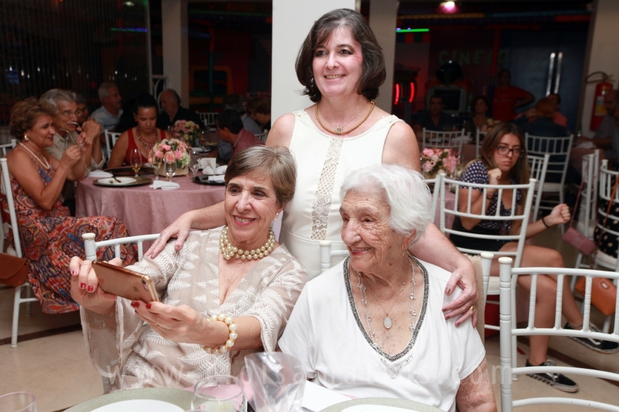 ANIVERSÁRIO DE 100 ANOS DE DONA ZAÍRA DIAS - Eloisa Mattos