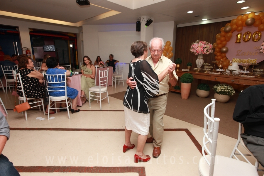 ANIVERSÁRIO DE 100 ANOS DE DONA ZAÍRA DIAS - Eloisa Mattos