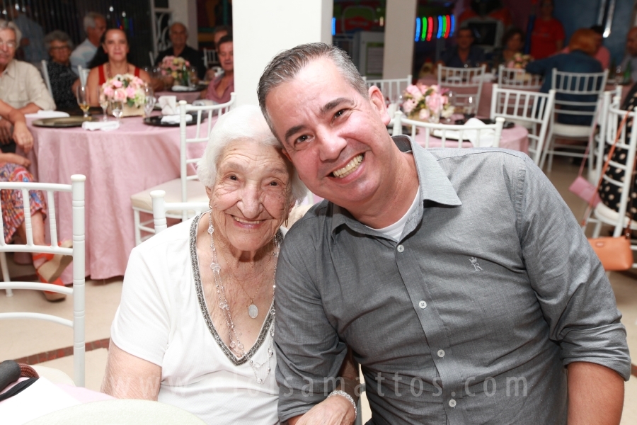 ANIVERSÁRIO DE 100 ANOS DE DONA ZAÍRA DIAS - Eloisa Mattos