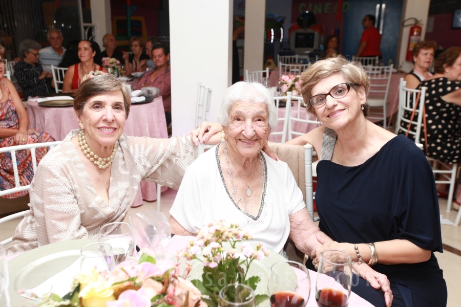 ANIVERSÁRIO DE 100 ANOS DE DONA ZAÍRA DIAS - Eloisa Mattos