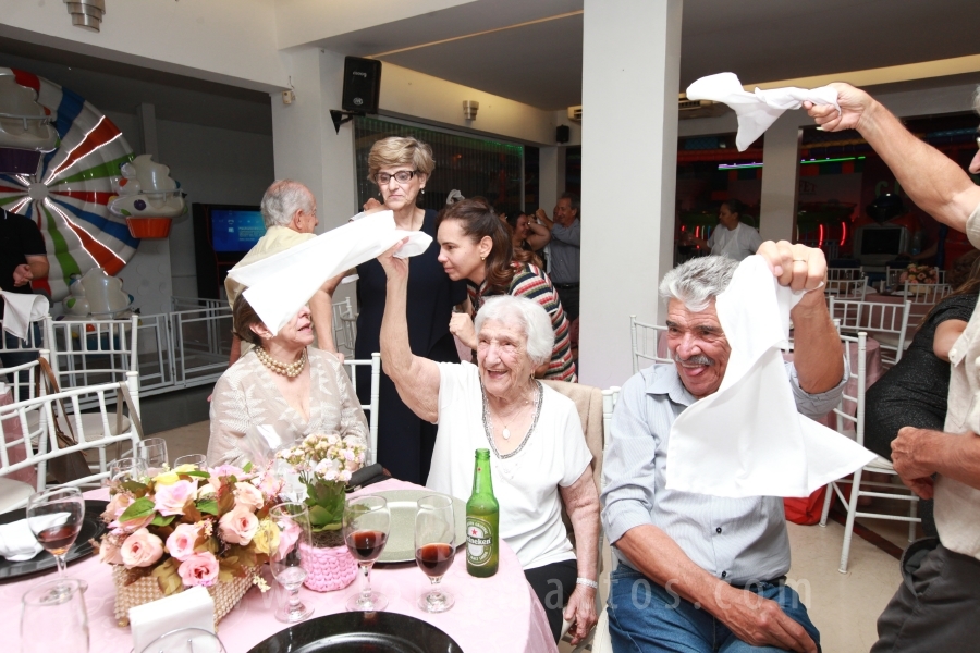 ANIVERSÁRIO DE 100 ANOS DE DONA ZAÍRA DIAS - Eloisa Mattos