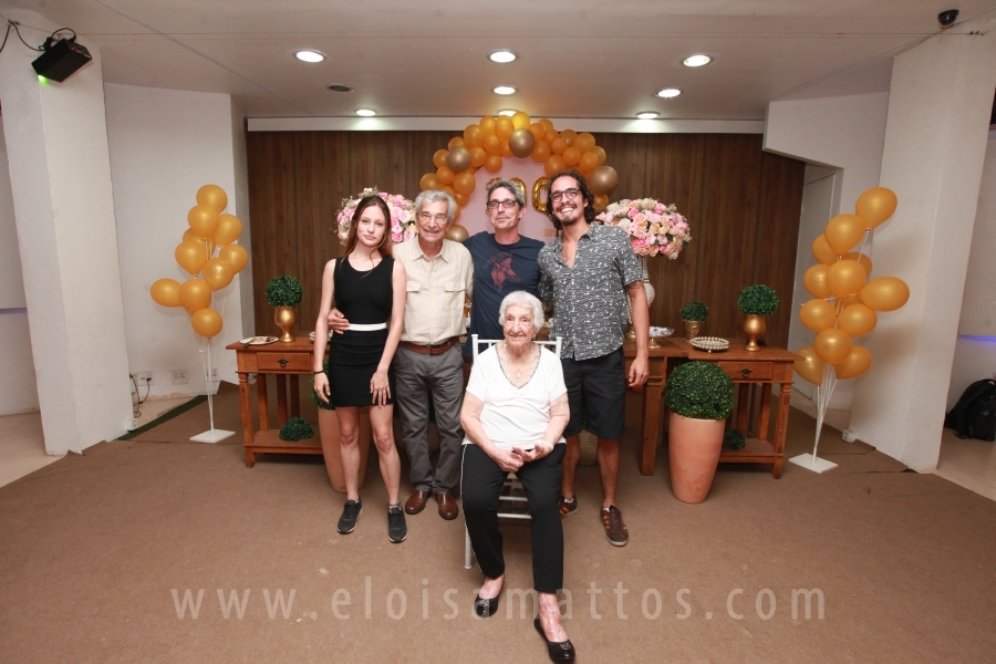 ANIVERSÁRIO DE 100 ANOS DE DONA ZAÍRA DIAS - Eloisa Mattos