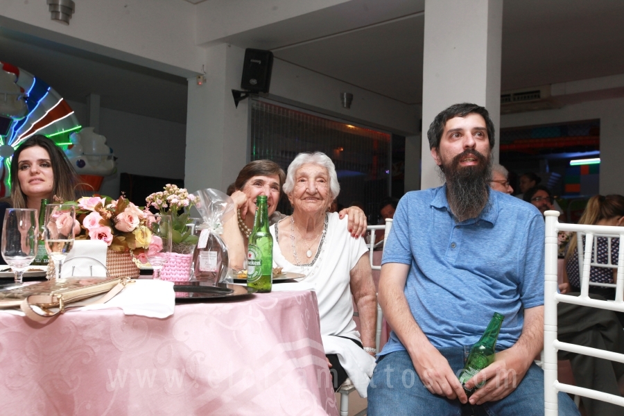 ANIVERSÁRIO DE 100 ANOS DE DONA ZAÍRA DIAS - Eloisa Mattos