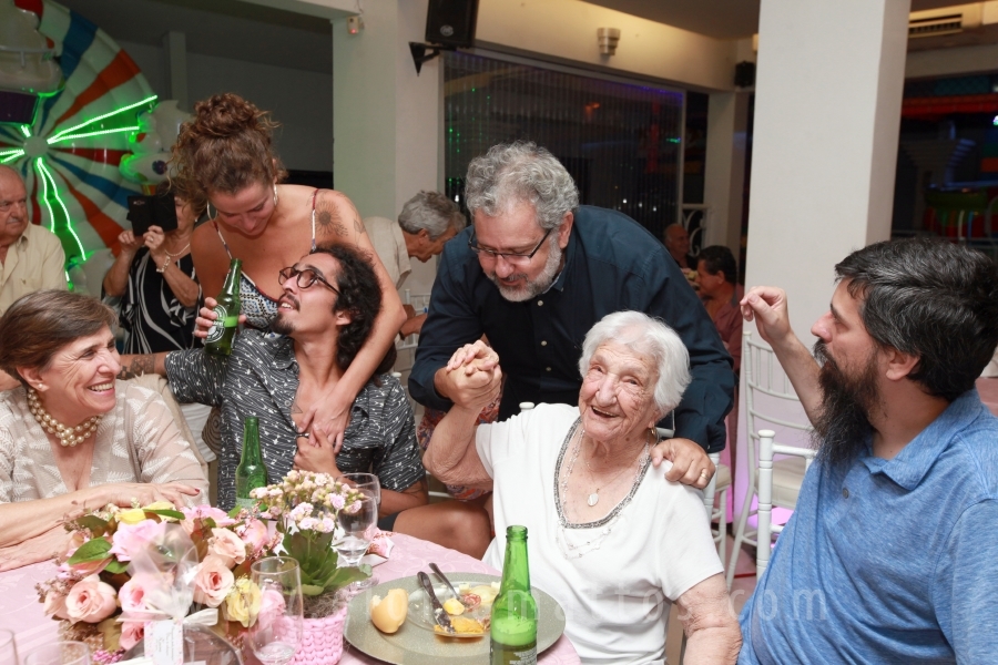 ANIVERSÁRIO DE 100 ANOS DE DONA ZAÍRA DIAS - Eloisa Mattos