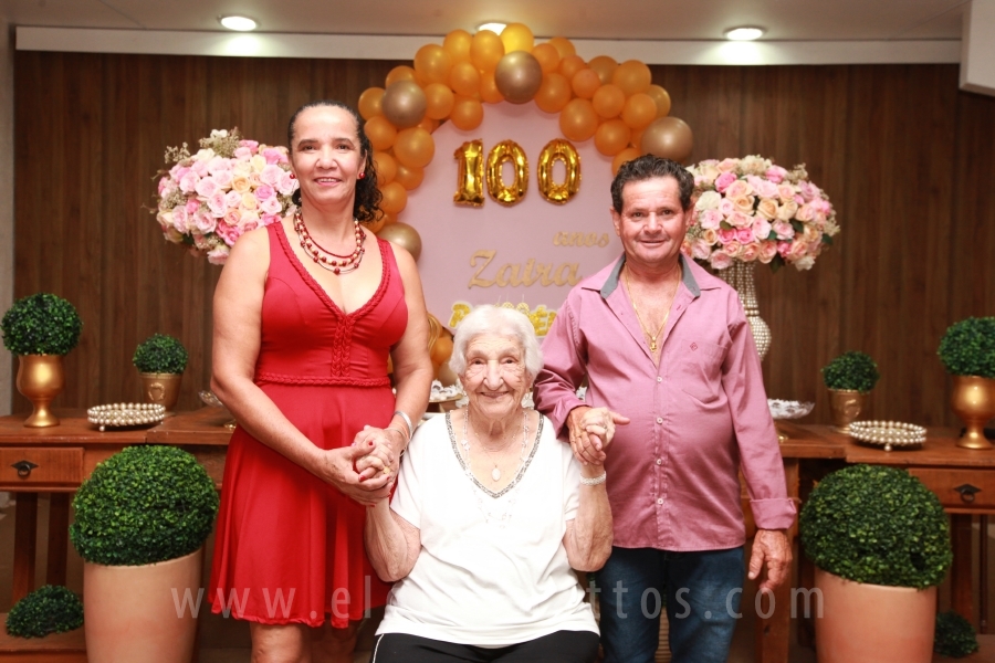 ANIVERSÁRIO DE 100 ANOS DE DONA ZAÍRA DIAS - Eloisa Mattos