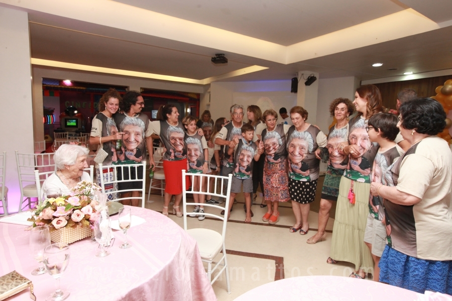 ANIVERSÁRIO DE 100 ANOS DE DONA ZAÍRA DIAS - Eloisa Mattos