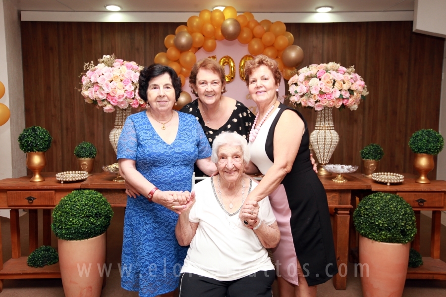 ANIVERSÁRIO DE 100 ANOS DE DONA ZAÍRA DIAS - Eloisa Mattos