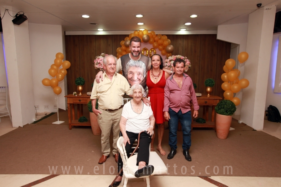 ANIVERSÁRIO DE 100 ANOS DE DONA ZAÍRA DIAS - Eloisa Mattos