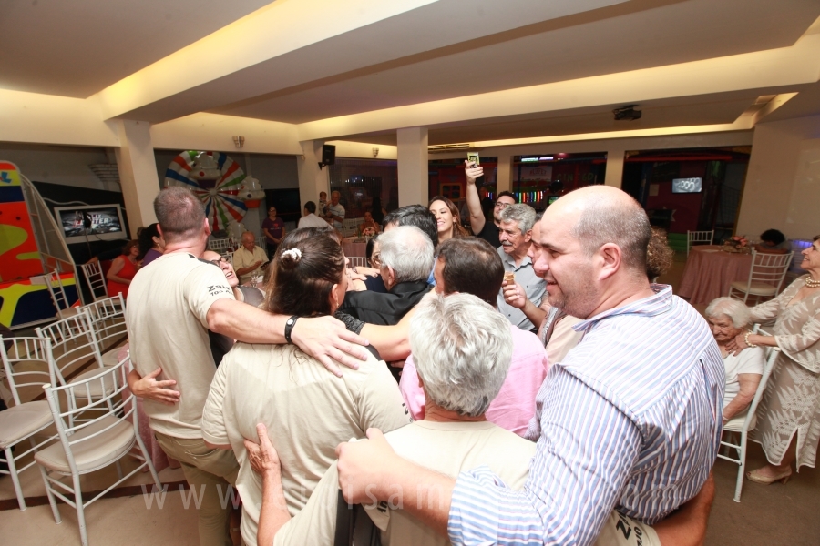 ANIVERSÁRIO DE 100 ANOS DE DONA ZAÍRA DIAS - Eloisa Mattos