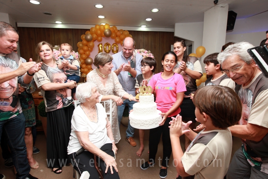 ANIVERSÁRIO DE 100 ANOS DE DONA ZAÍRA DIAS - Eloisa Mattos