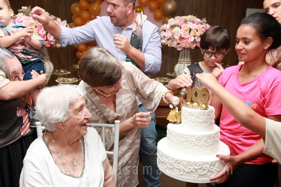 ANIVERSÁRIO DE 100 ANOS DE DONA ZAÍRA DIAS - Eloisa Mattos