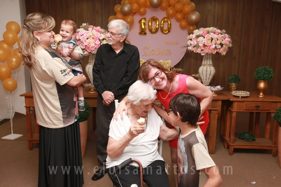 ANIVERSÁRIO DE 100 ANOS DE DONA ZAÍRA DIAS - Eloisa Mattos