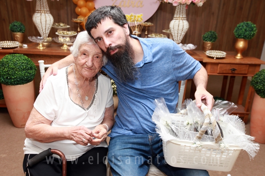 ANIVERSÁRIO DE 100 ANOS DE DONA ZAÍRA DIAS - Eloisa Mattos