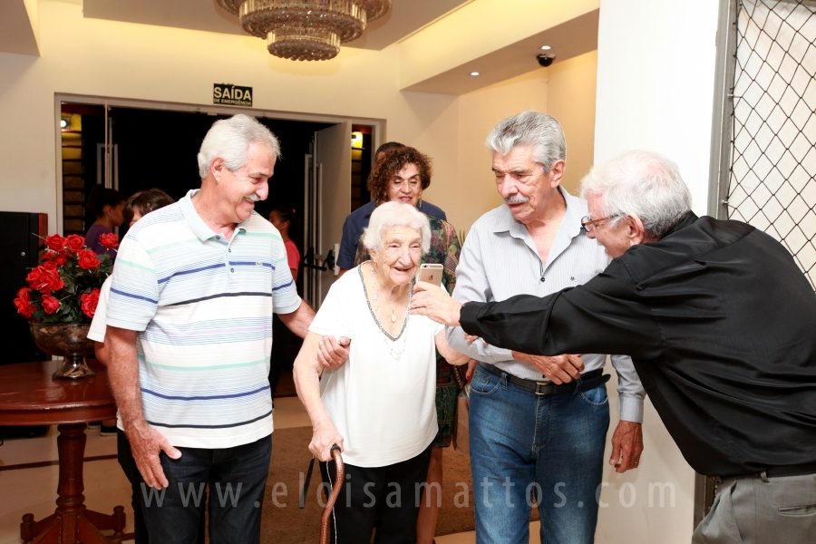 ANIVERSÁRIO DE 100 ANOS DE DONA ZAÍRA DIAS - Eloisa Mattos