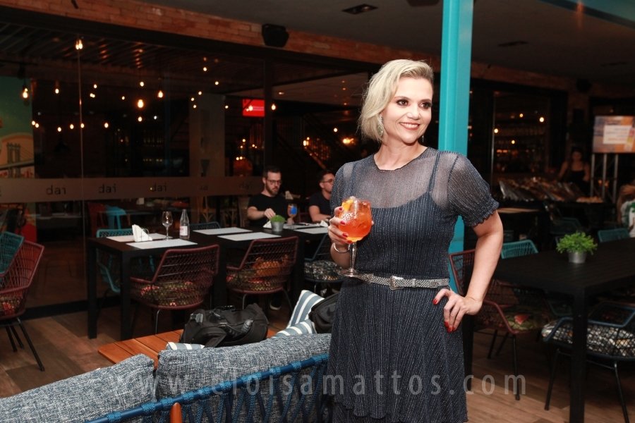 LANÇAMENTO BEACH WAVES TRUSS – BY CAROL CARVALHO - Eloisa Mattos