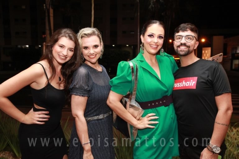 resized_TRUSS – ELOISA MATTOS (77)