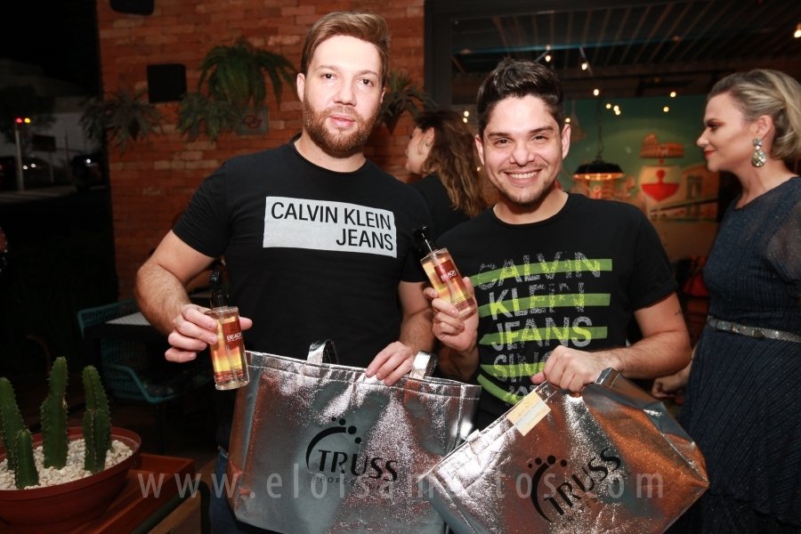 LANÇAMENTO BEACH WAVES TRUSS – BY CAROL CARVALHO - Eloisa Mattos