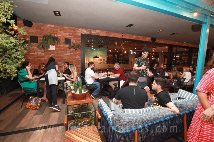 LANÇAMENTO BEACH WAVES TRUSS – BY CAROL CARVALHO - Eloisa Mattos
