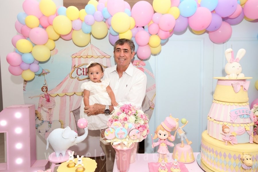BATIZADO E ANIVERSÁRIO DE 1 ANO DA ISABELA AMORIM CAPARROZ - Eloisa Mattos