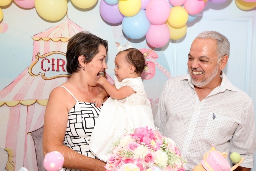 BATIZADO E ANIVERSÁRIO DE 1 ANO DA ISABELA AMORIM CAPARROZ - Eloisa Mattos
