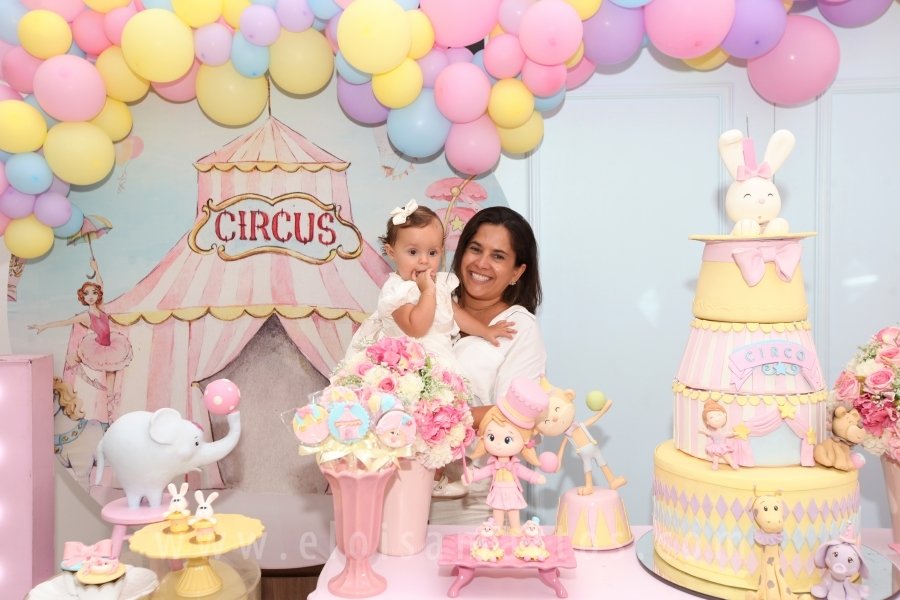 BATIZADO E ANIVERSÁRIO DE 1 ANO DA ISABELA AMORIM CAPARROZ - Eloisa Mattos