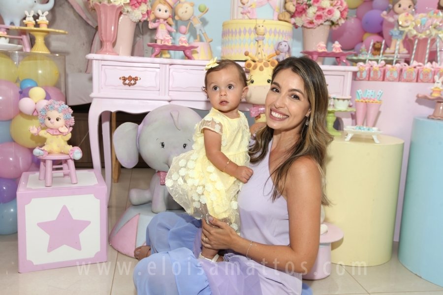 BATIZADO E ANIVERSÁRIO DE 1 ANO DA ISABELA AMORIM CAPARROZ - Eloisa Mattos