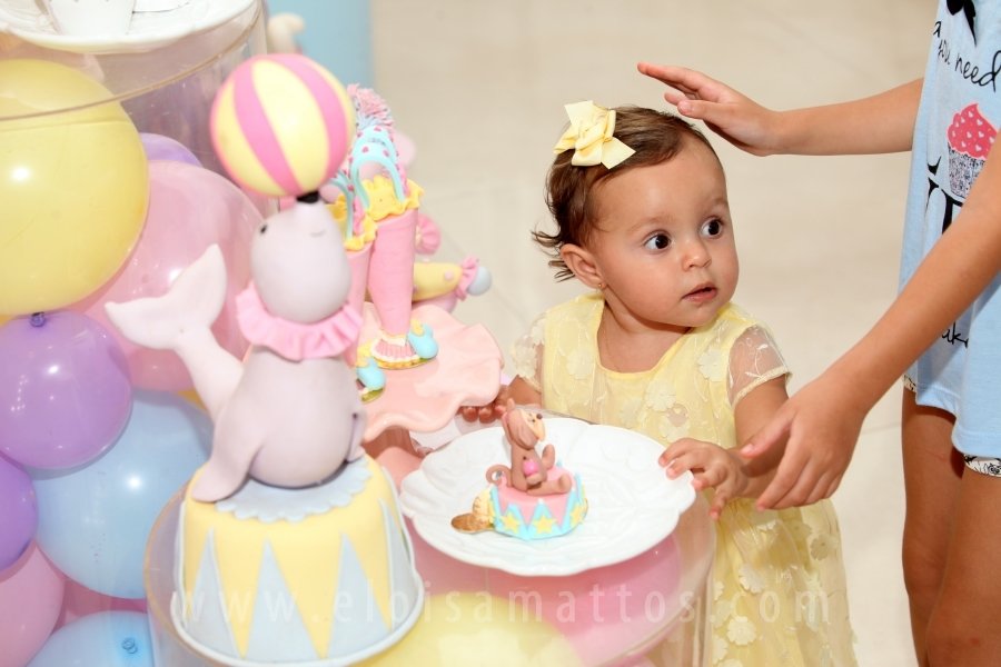 BATIZADO E ANIVERSÁRIO DE 1 ANO DA ISABELA AMORIM CAPARROZ - Eloisa Mattos