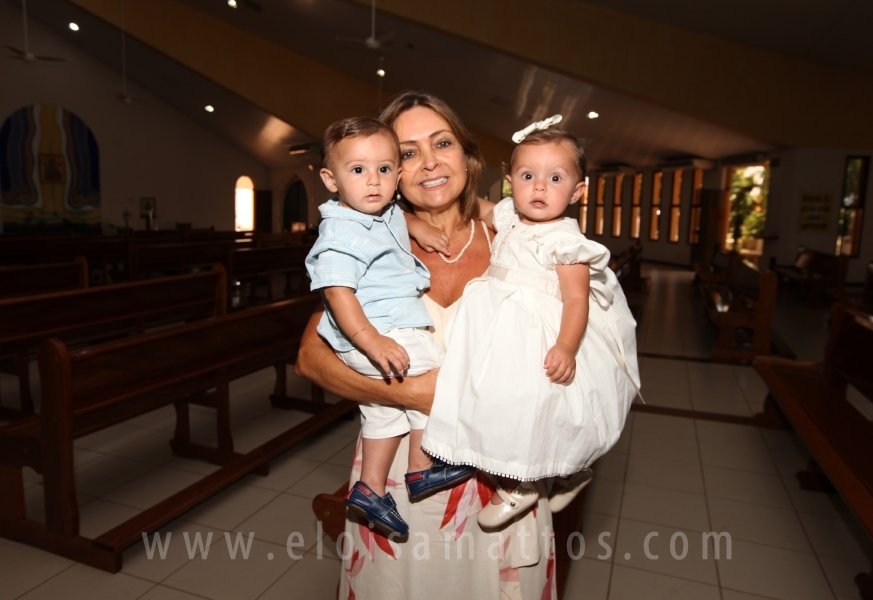 BATIZADO E ANIVERSÁRIO DE 1 ANO DA ISABELA AMORIM CAPARROZ - Eloisa Mattos