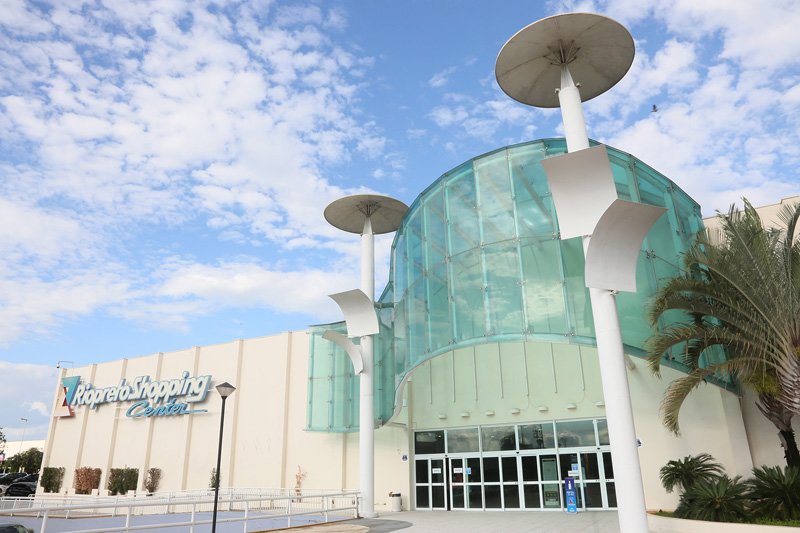 LOJAS DAS PRAÇAS DE ALIMENTAÇÃO DO RIOPRETO SHOPPING RETOMAM ATENDIMENTO PRESENCIAL A PARTIR DESTE SÁBADO