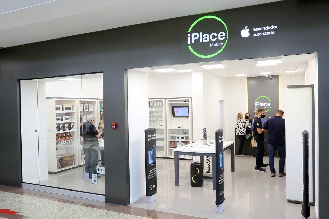 IPLACE REINAUGURA LOJA COM  NOVO DESIGN NO RIOPRETO SHOPPING