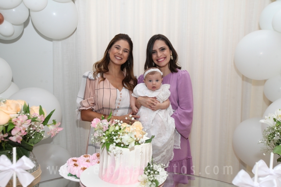 BATIZADO DE ANA CLARA RIBEIRO COLTURATO – IGREJA REDENTORA - Eloisa Mattos