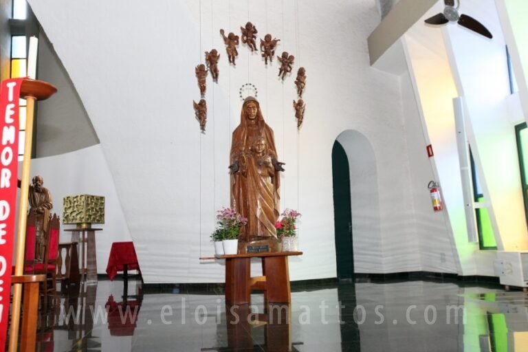 resized_ELOISA MATTOS (5)