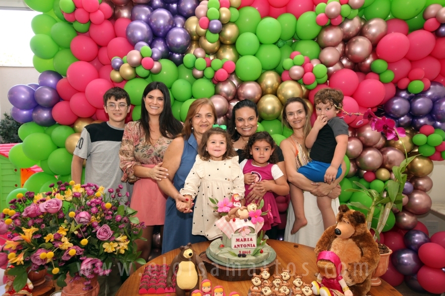 ANIVERSÁRIO DE 3 ANOS DA MARIA ÂNTONIA –MASHA E O URSO - Eloisa Mattos