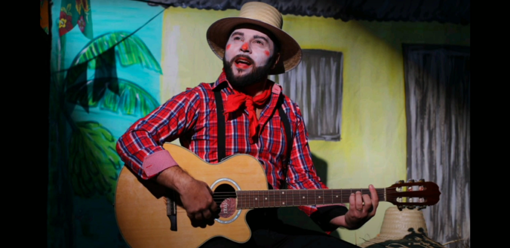 Outubro no Hot Beach Terá Teatro Infantil, Pocket Show, Cinema na Praia e Halloween