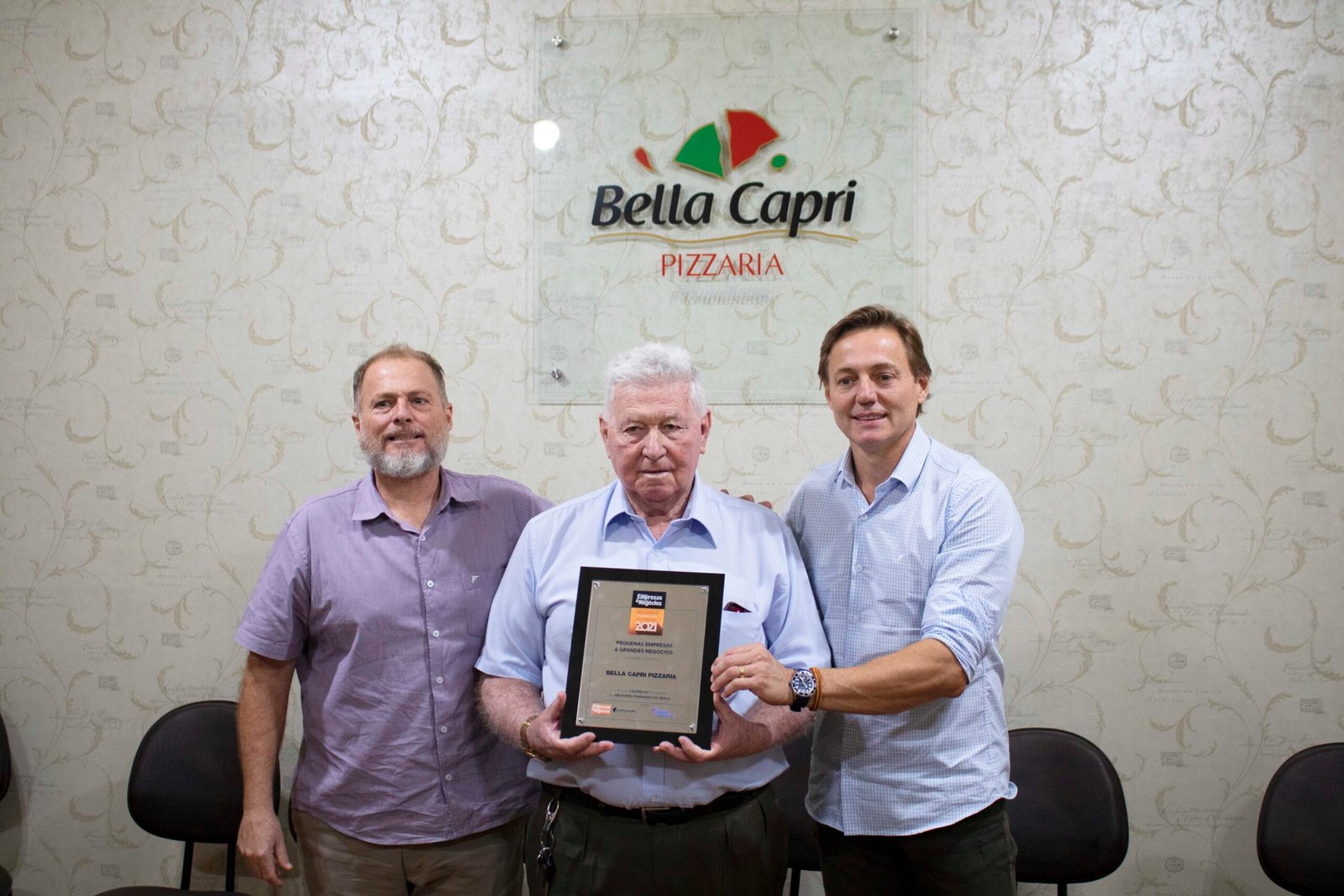 BELLA CAPRI É ELEITA UMA DAS MAIORES FRANQUIAS DO BRASIL