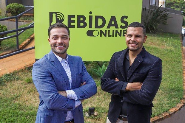 APP BEBIDAS ON LINE CRESCE 2500% E PROJETA FATURAMENTO DE REAIS MI
