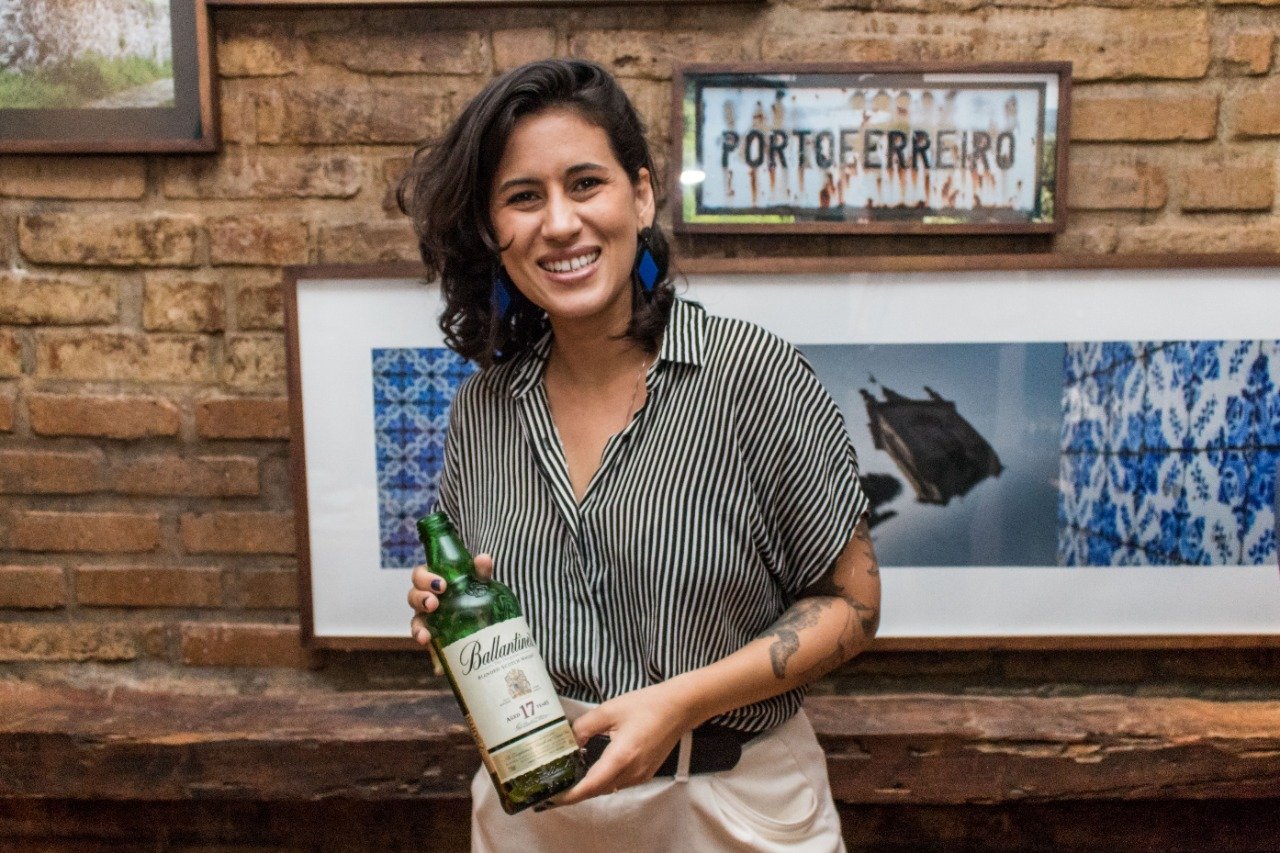 DELUXE HI-TECH TRAZ PARA O RIOPRETO SHOPPING UMA EXPERIÊNCIA EXCLUSIVA COM SAMSUNG E BALLANTINÉ S